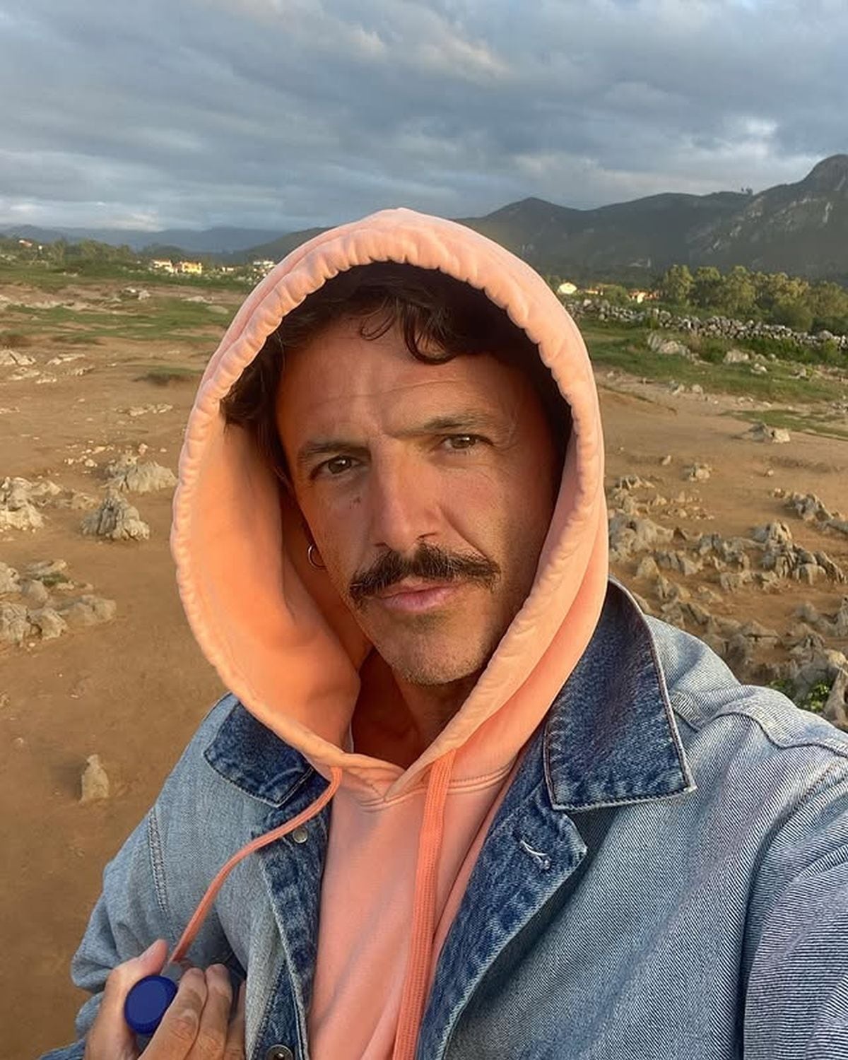 Durante su viaje a Asturias (Foto: Eduardo Silva / Instagram)