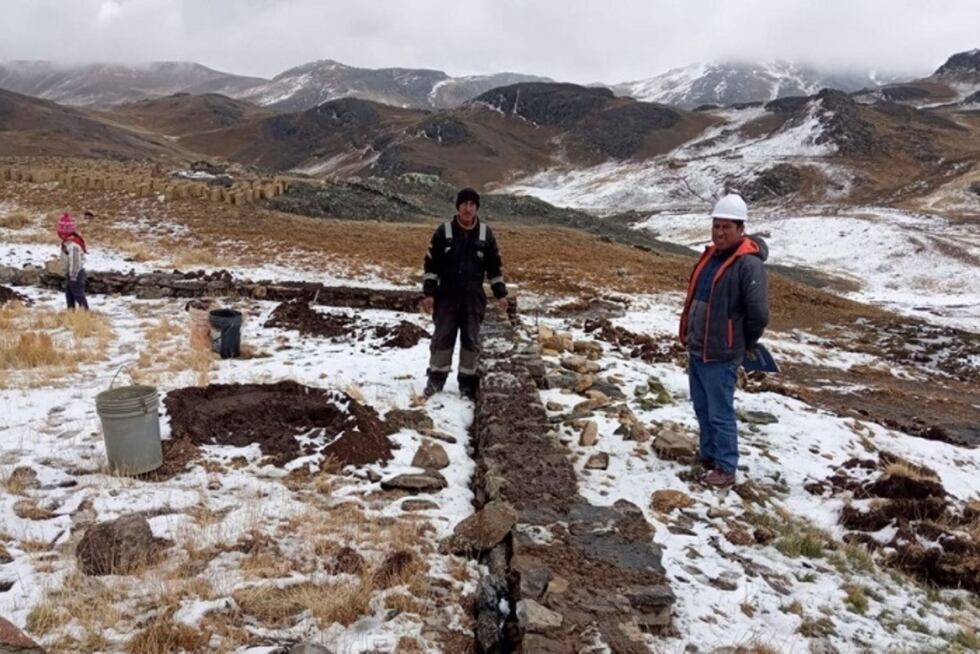 El Indeci recomienda usar ropa de abrigo como chompas, guantes y gorros; y proteger a niños y ancianos (foto: Andina).