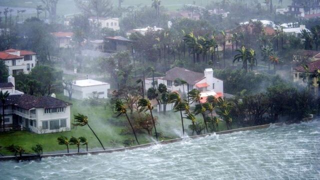 Aseguradoras lideran alzas en bolsas europeas tras paso del huracán Irma