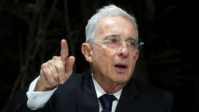 Uribe llama a “recuperar la Comunidad Andina” ante guerra comercial de Ecuador y Colombia