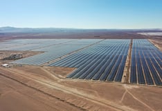 Chile inaugura su mayor planta solar con 882.720 paneles fotovoltaicos, equivalente a 370 canchas de fútbol 
