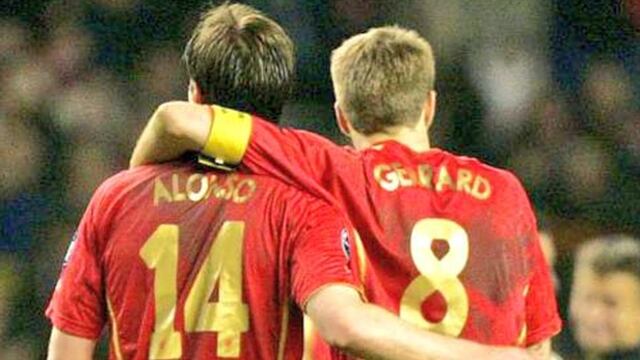 Steven Gerrard y el conmovedor tuit que le dedicó Xabi Alonso