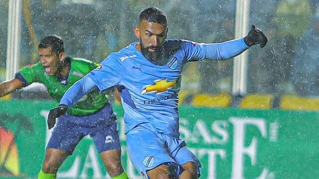 Bolívar cayó 2-3 ante The Strongest por el clásico paceño