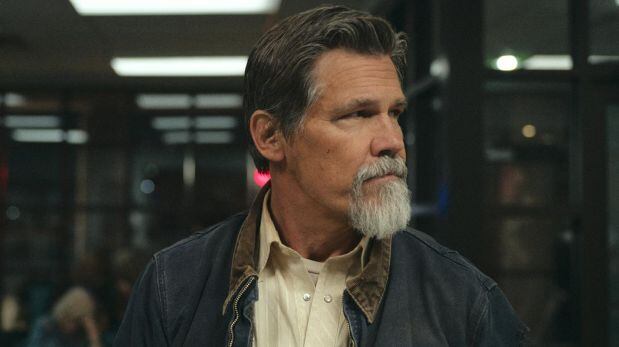 Josh Brolin en una escena de "Outer Range", la buena serie de Prime Video que acaba de ser cancelada.