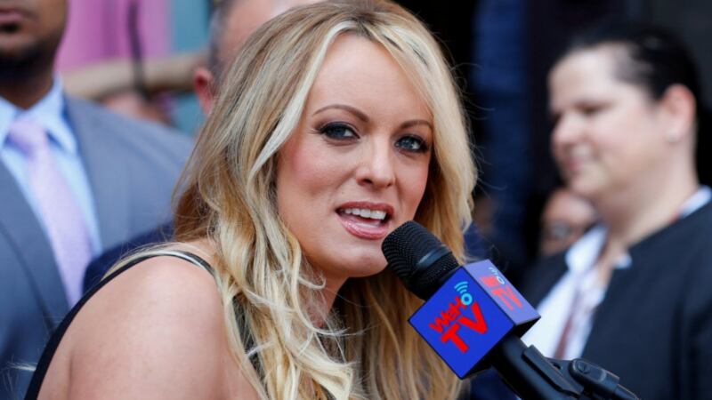 Stormy Daniels, la estrella del porno en el centro del caso por el que hallaron culpable a Donald Trump. (Reuters).