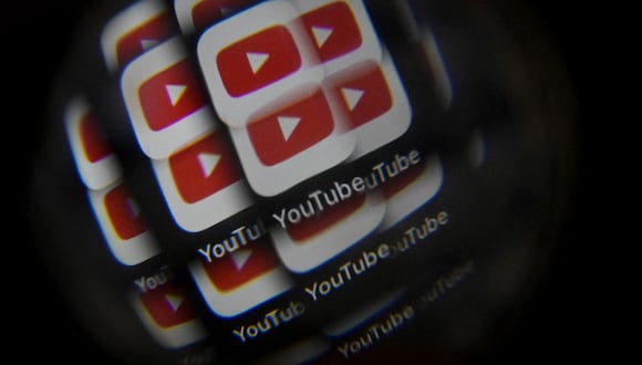 YouTube permitirá denunciar videos de IA que imiten tu apariencia o voz.