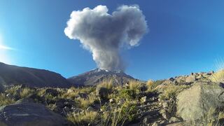 Cenizas del volcán Ubinas de Perú llegaron hasta Argentina