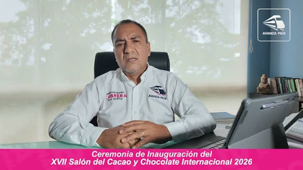 Tiene 16 inmuebles por 13 millones de soles, además de procesos por lavado y proxenetismo. Postula en San Martín con el partido Avanza País.