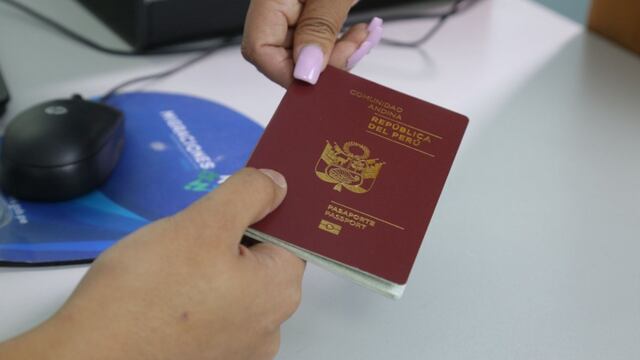Migraciones: aseguran abastecimiento de libretas de pasaporte hasta 2024