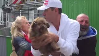 Polémica por video de rescate de perro de un mendigo en Francia
