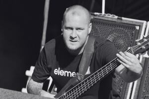 Luto en el rock: ¿de qué murió Sam Rivers, el bajista y fundador de Limp Bizkit, a los 48 años?