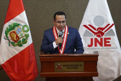 JNE exhorta a emitir un voto informado: “Que el 2026 no sea un salto al vacío”