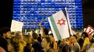 Israel: Cientos marchan en Tel Aviv contra la ofensiva en Gaza