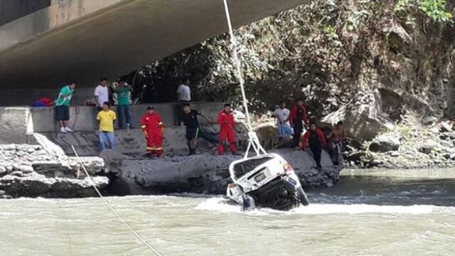 Policía recuperó tres cadáveres del río Vilcanota