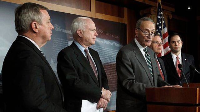 EE.UU.: Grupo bipartidista de senadores propone plan de inmigración