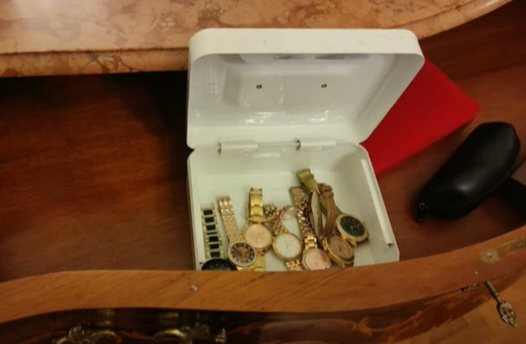 Fotos del allanamiento a la casa de Dina Boluarte. (Foto: Fiscalía)