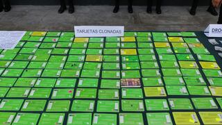 Metro de Lima: capturan a pareja con más de 160 tarjetas clonadas de la Línea 1 que alquilaban a usuarios