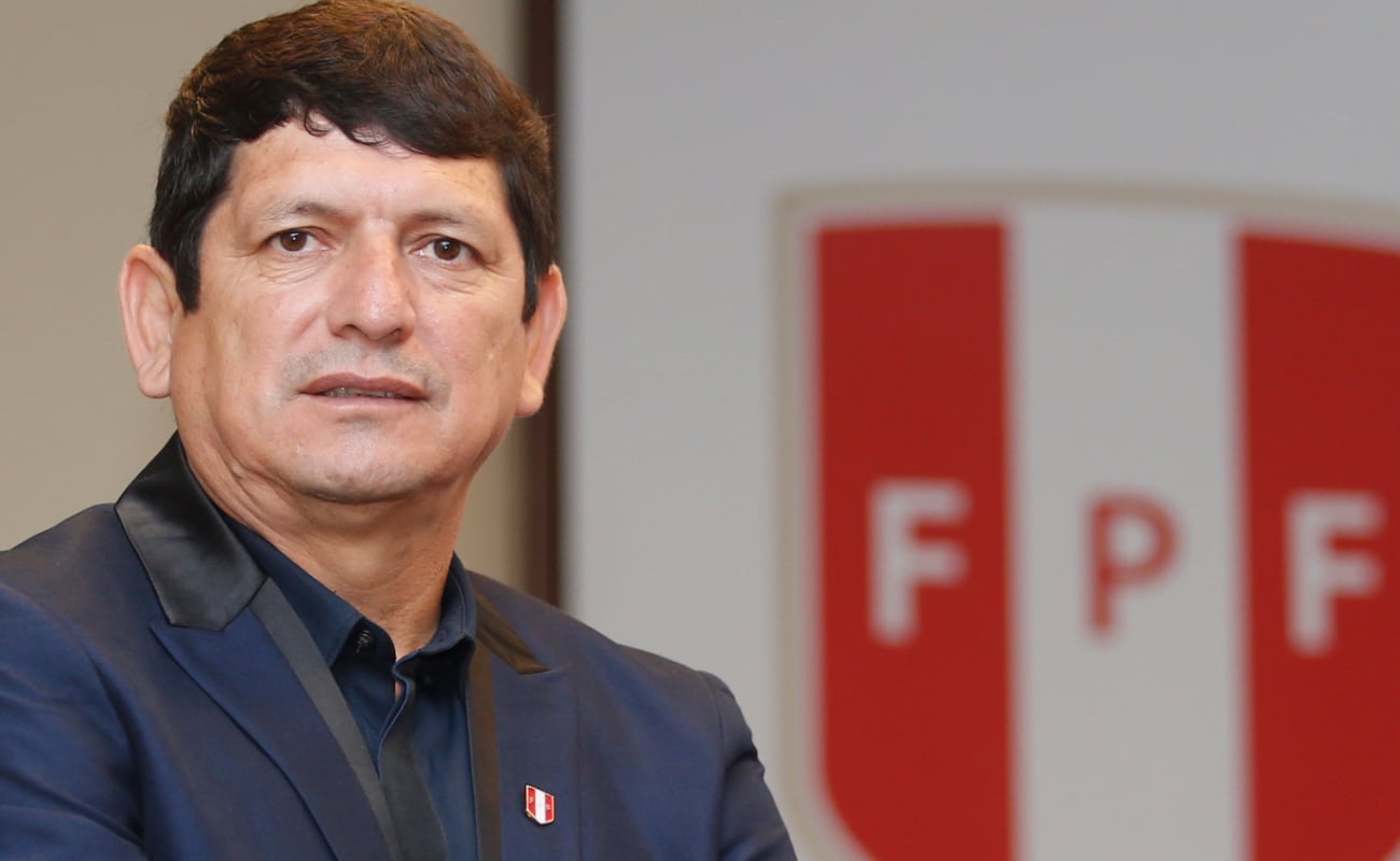 La FPF eligió a Óscar Ibáñez como técnico interino de la selección peruana (Crédito: GEC).