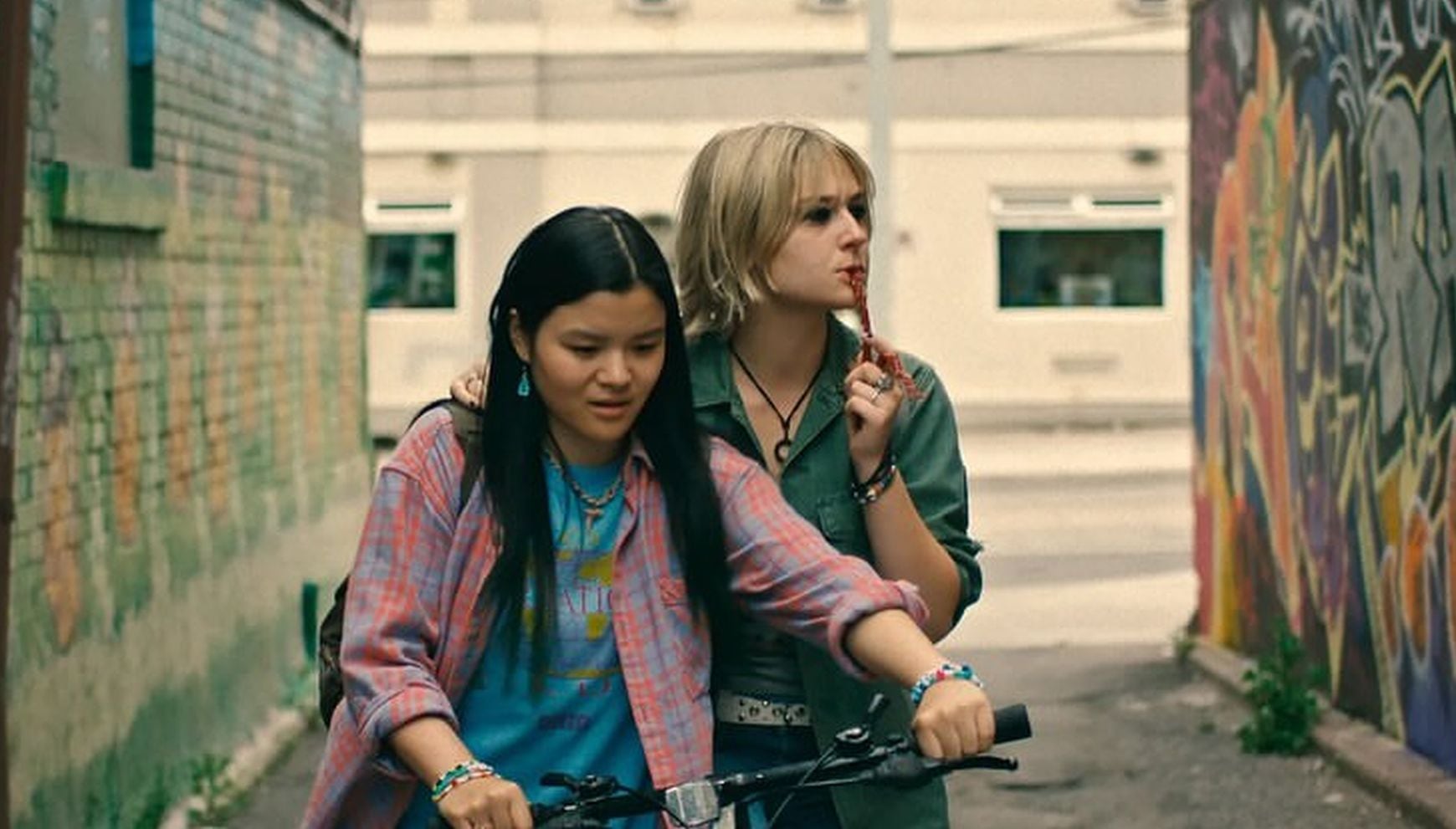 En "Incontrolables", Abbie y Leila juegan un rol importante en la trama (Foto: Netflix)