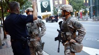 EE.UU. moviliza a la Guardia Nacional por caos en Charlotte