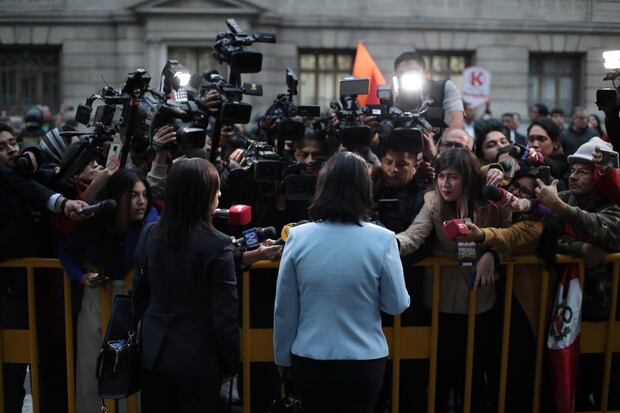 Keiko Fujimori declara a la salida de la audiencia. Foto: GEC / Anthony Ramírez Niño de Guzmán
