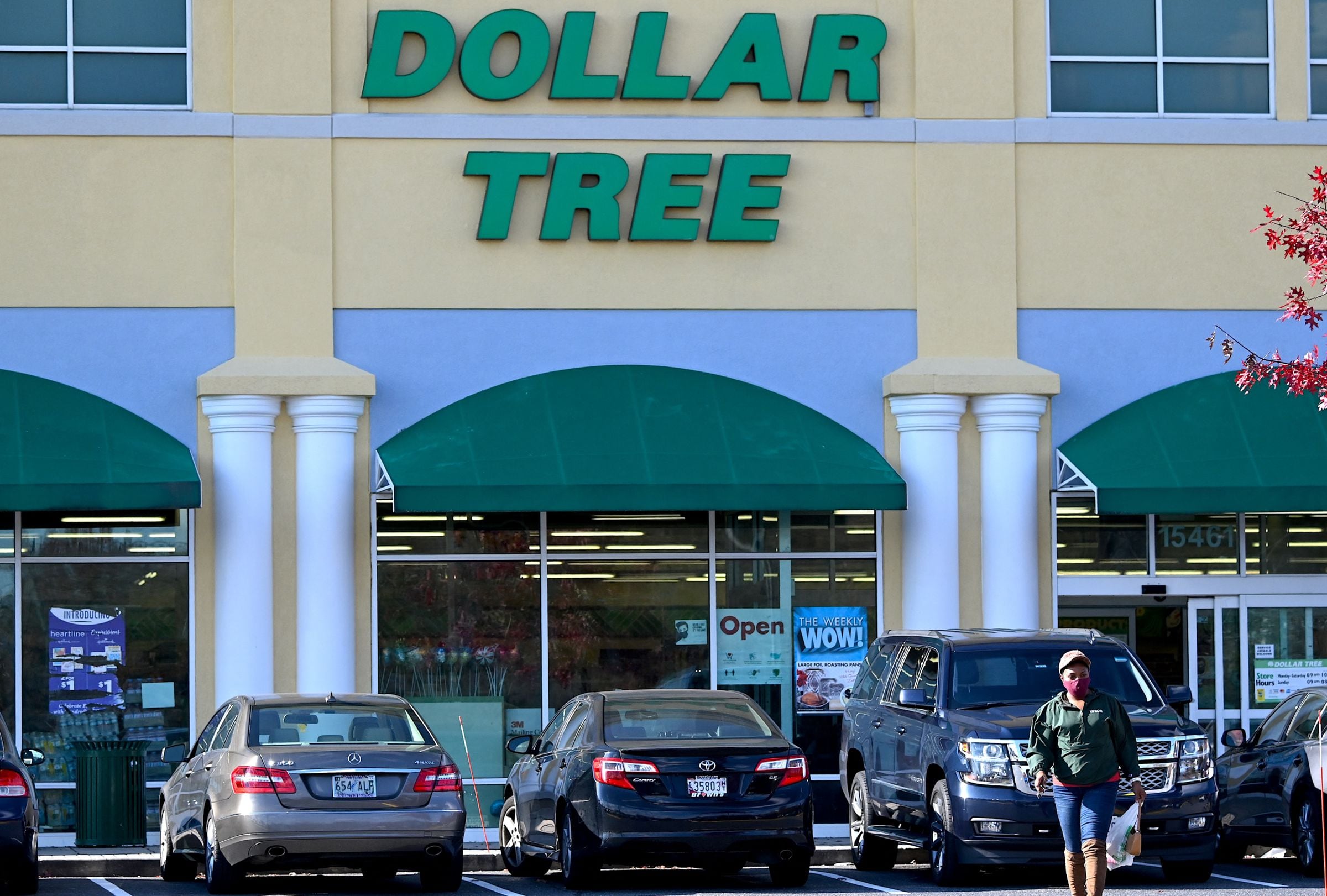 Dollar Tree tiene días en que puedes obtener una mejorar variedad de productos (Foto: AFP)