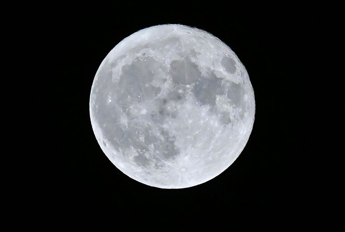 El asteroide 2024 YR4 podría colisionar con la Luna a finales del 2032. (Foto: AFP)