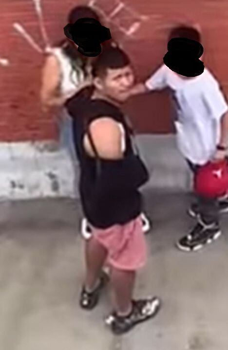 Este es el rostro del agresor | Captura de video / IG: elchicodelasnoticias