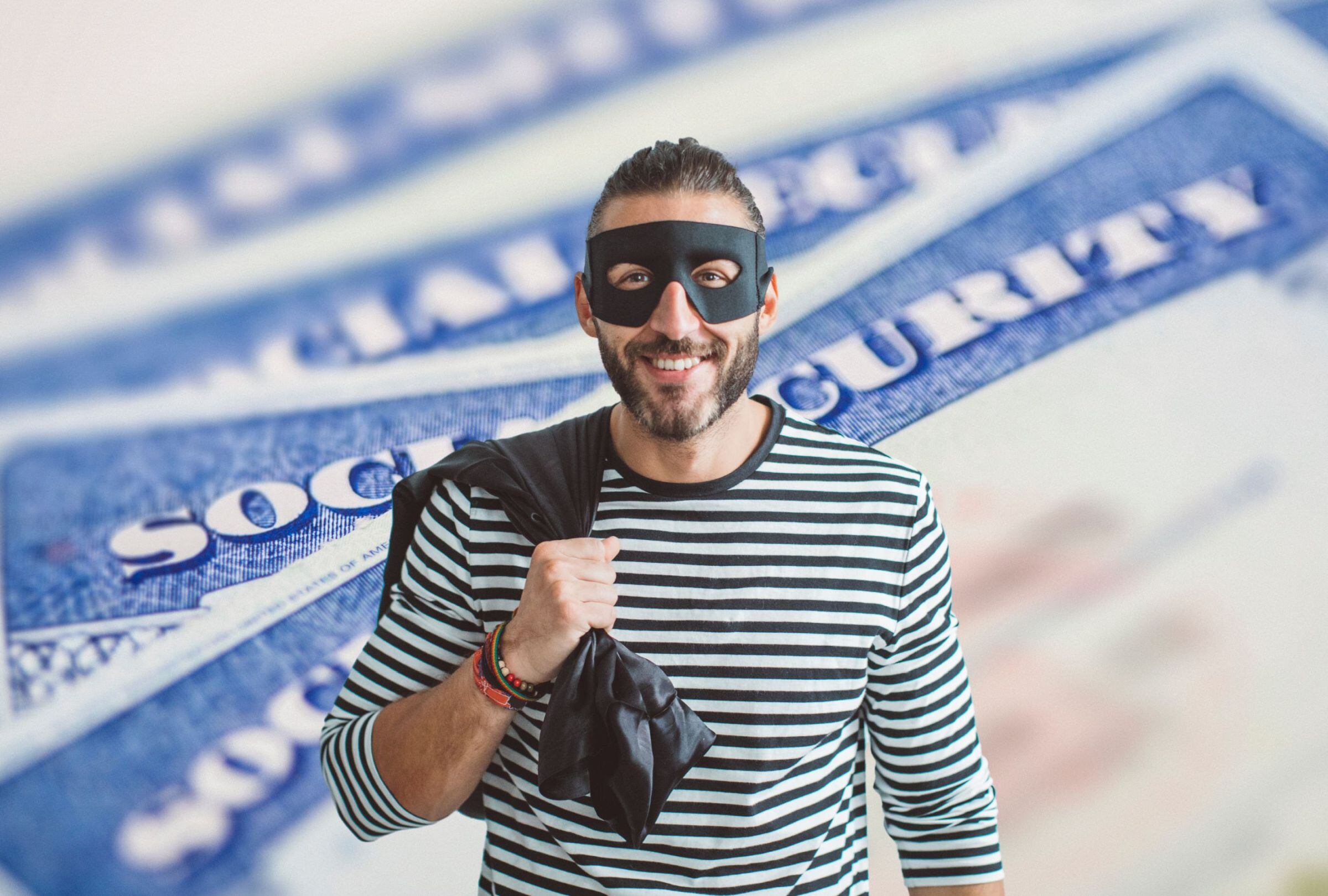 Los ladrones de identidad suelen robar números del Seguro Social para cometer sus actos delictivos (Foto: Getty Images)