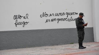 Bolivia: mujeres pintan fachada de Embajada de EE.UU. contra el “genocidio” en Gaza