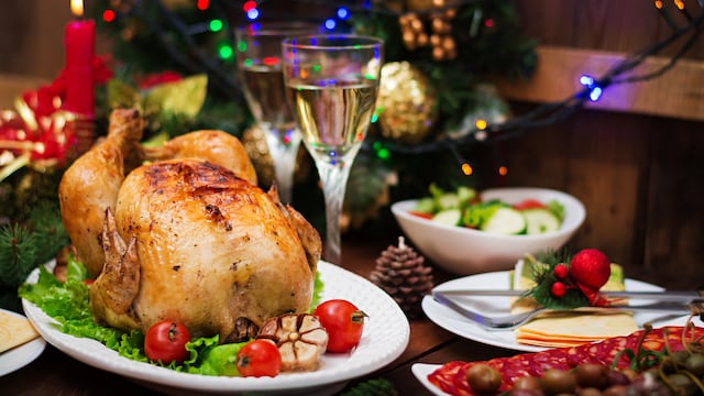 Indigestión: Recomendaciones para evitarla durante la cena de Navidad