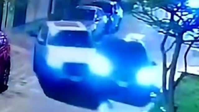 Surquillo: chofer embiste con vehículo a delincuentes que intentaron robarle