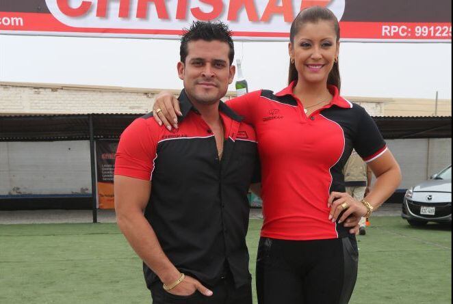 Christian Domínguez y Karla Tarazona. (@gec)