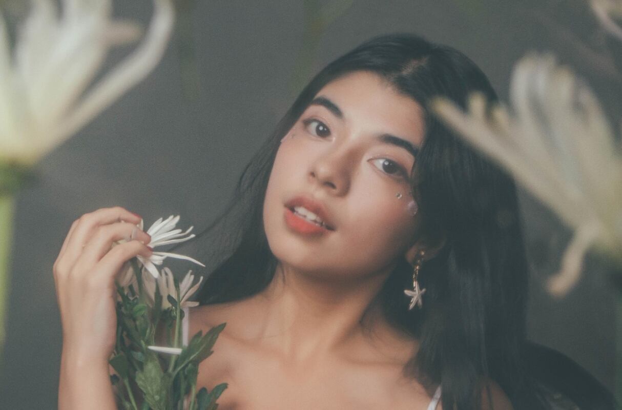 Alunna debuta en la escena musical con “Kill the time”. (Foto: Instagram)