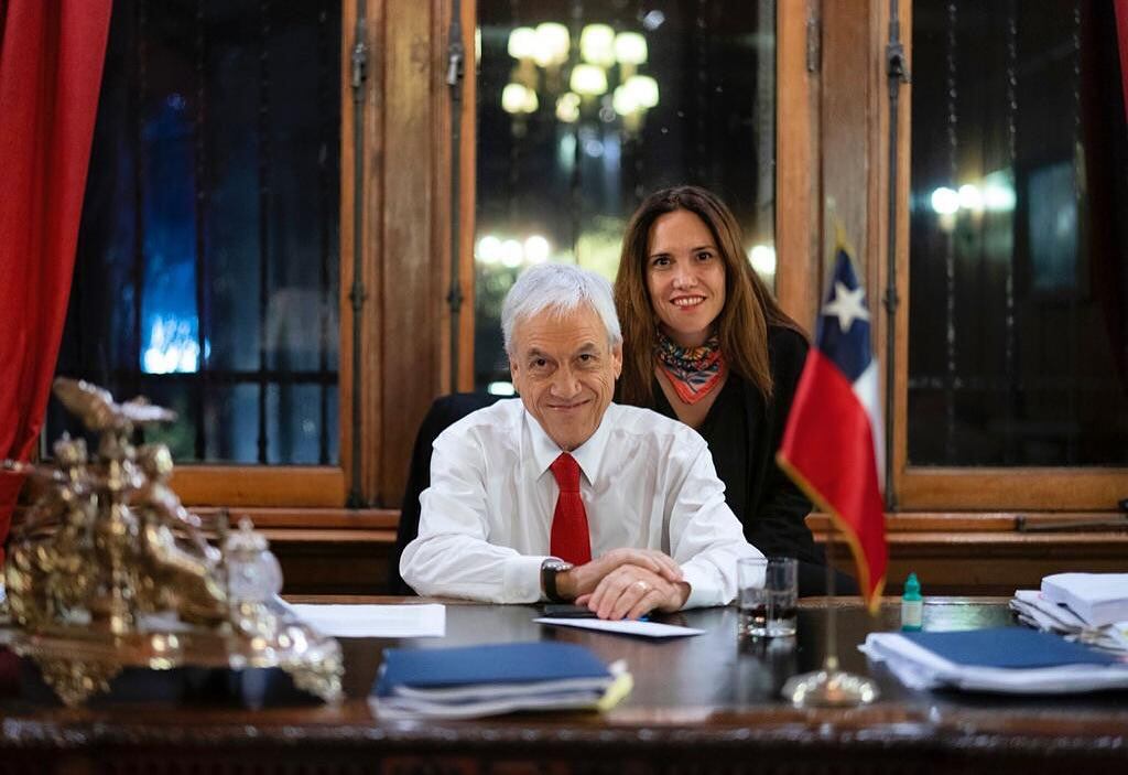 Sebastián Piñera en una instantánea al lado de su primogénita Magdalena (Foto: @manepinera / Instagram