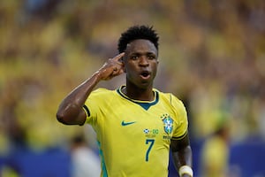 ¡Doblete de ‘Vini’! Brasil vence por 2-0 a Escocia y se consolida como líder del grupo C