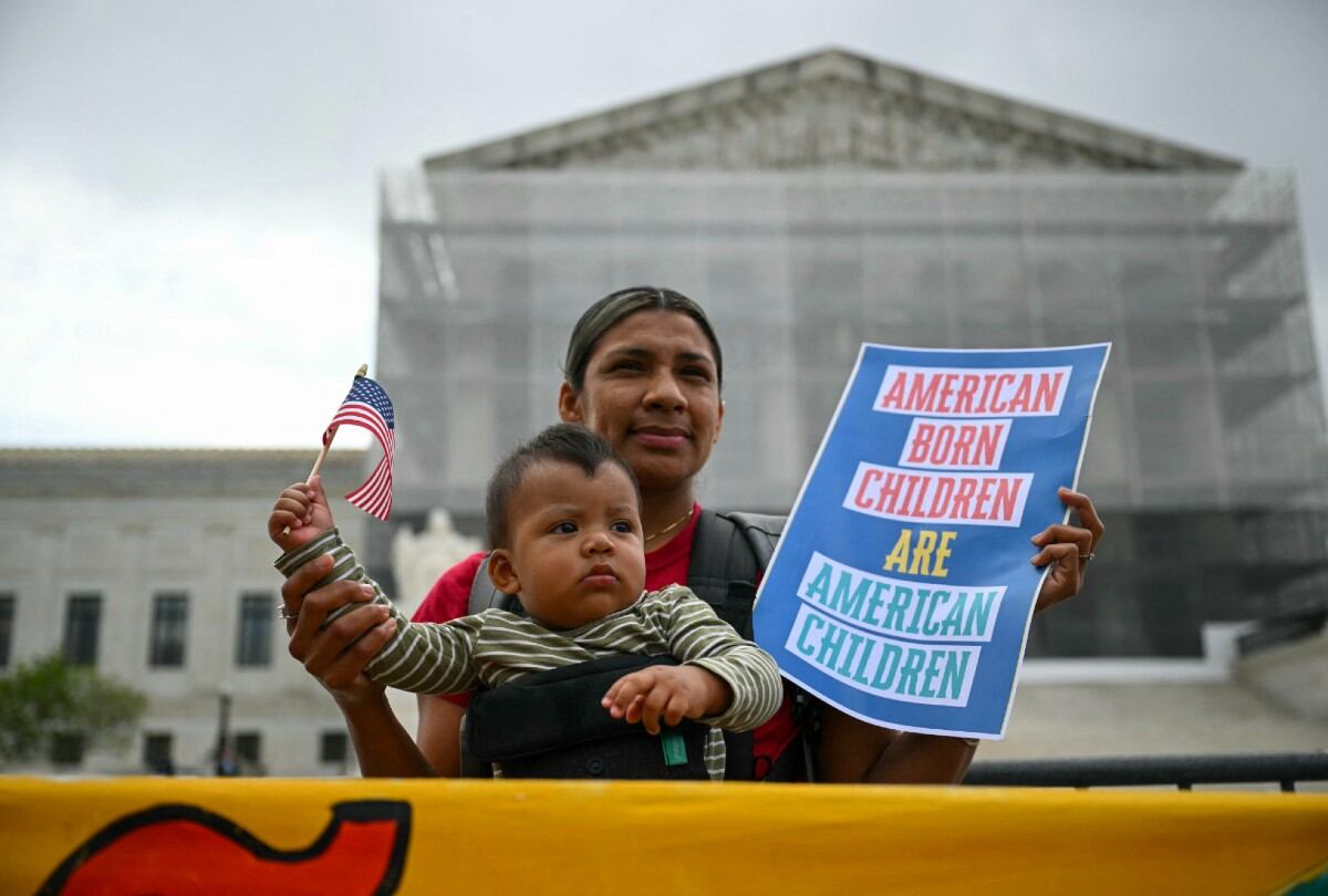 Ciudadanía por nacimiento en EE.UU.: qué pasará con los hijos de inmigrantes tras la decisión de la Corte Suprema
