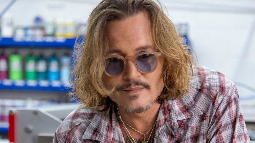 Se rumorea que Johnny Depp ha sido elegido para el papel del tío Fester en "Wednesday" de Netflix (Foto: AFP)
