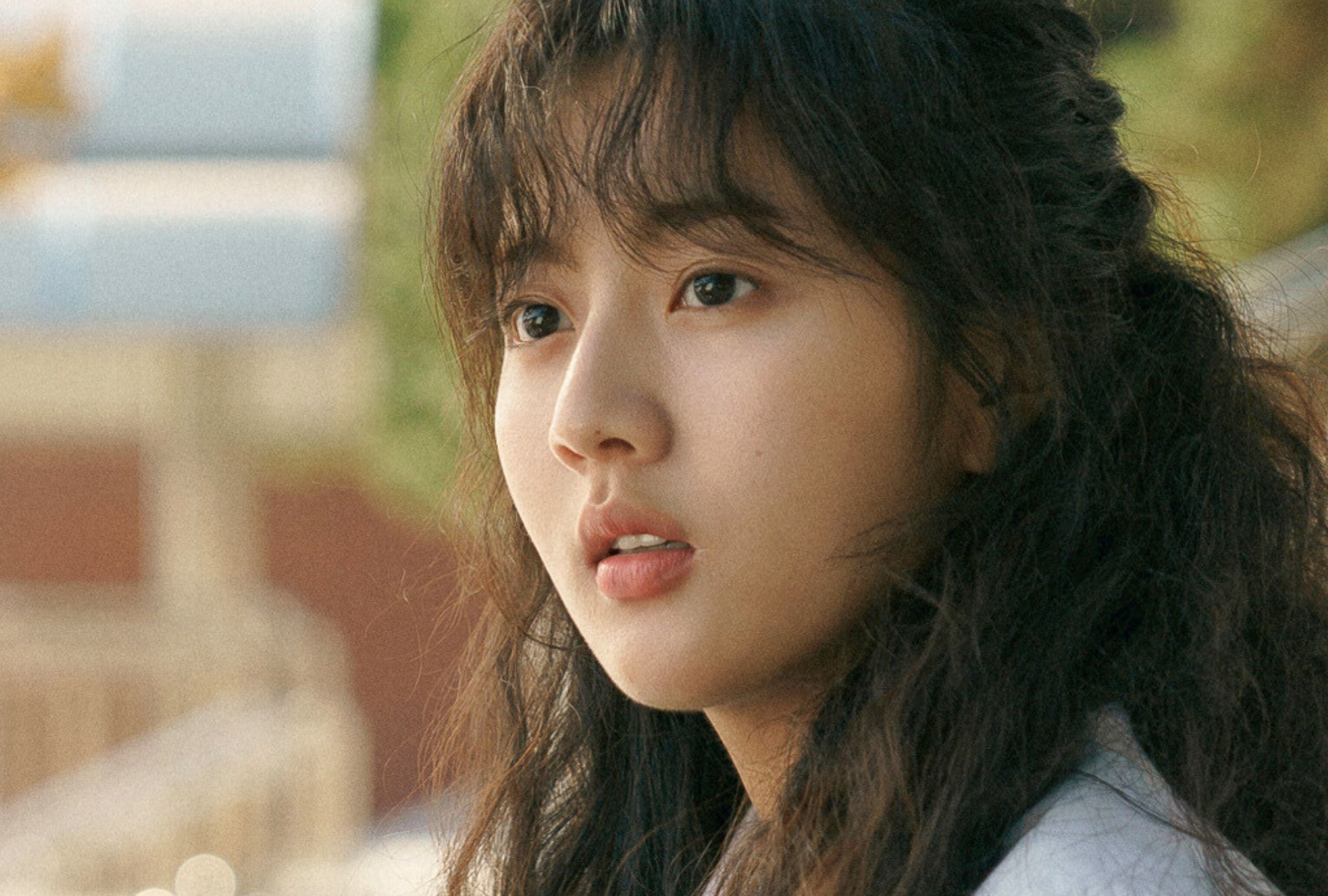 La actriz surcoreana Shin Eun-soo asume el rol principal de Park Se-ri en "Los desenredos del amor", película que explora géneros como la comedia, el drama y el romance (Foto: Netflix)
