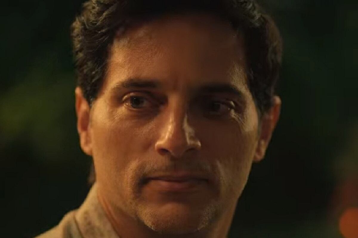 Joaquín Furriel asume el rol de Sergio Dayan, un hombre que decide desaparecer para pagar sus deudas, en la película argentina "Descansar en paz" (Foto: Netflix)