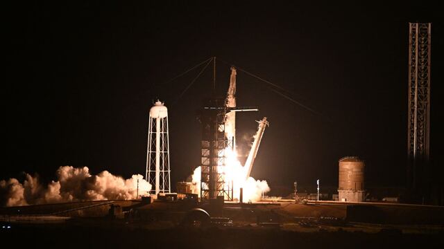 SpaceX envía una nueva tripulación a la Estación Espacial Internacional