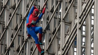 El 'Hombre Araña' francés que reta a los rascacielos de Europa