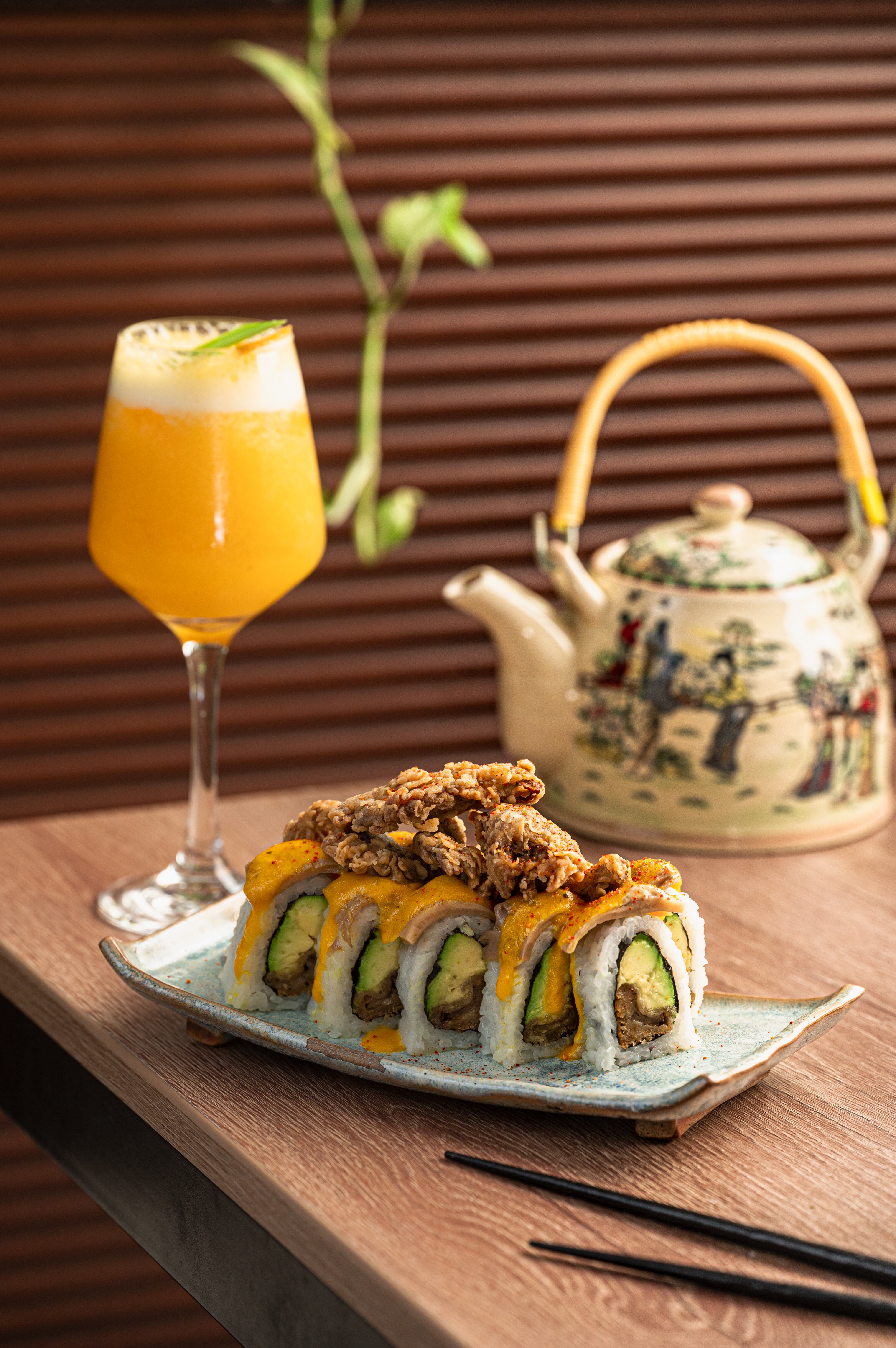 Asianica cuenta con makis deliciosos, hechos con insumos de origen vegetal.