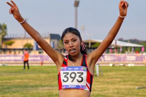 La tercera para el Perú: Verónica Huacasi consigue medalla oro en 3000 metros con obstáculos en Juegos Panamericanos Junior 2025
