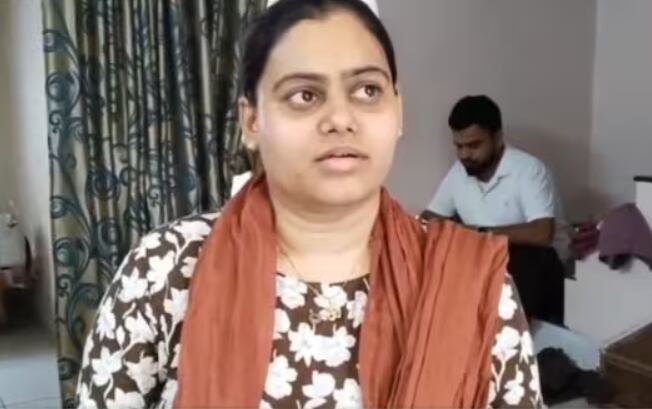 Bhoomi Chauhan tenía previsto regresar solo al Reino Unido en el fatídico avión de Air India que se estrelló en Ahmedabad (Foto: ANI)