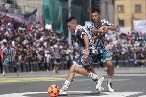 Mundialito El Porvenir 2024: lo que se vivió detrás de este popular torneo de fulbito que mezcla huachitas con patadas de Karate | CRÓNICA