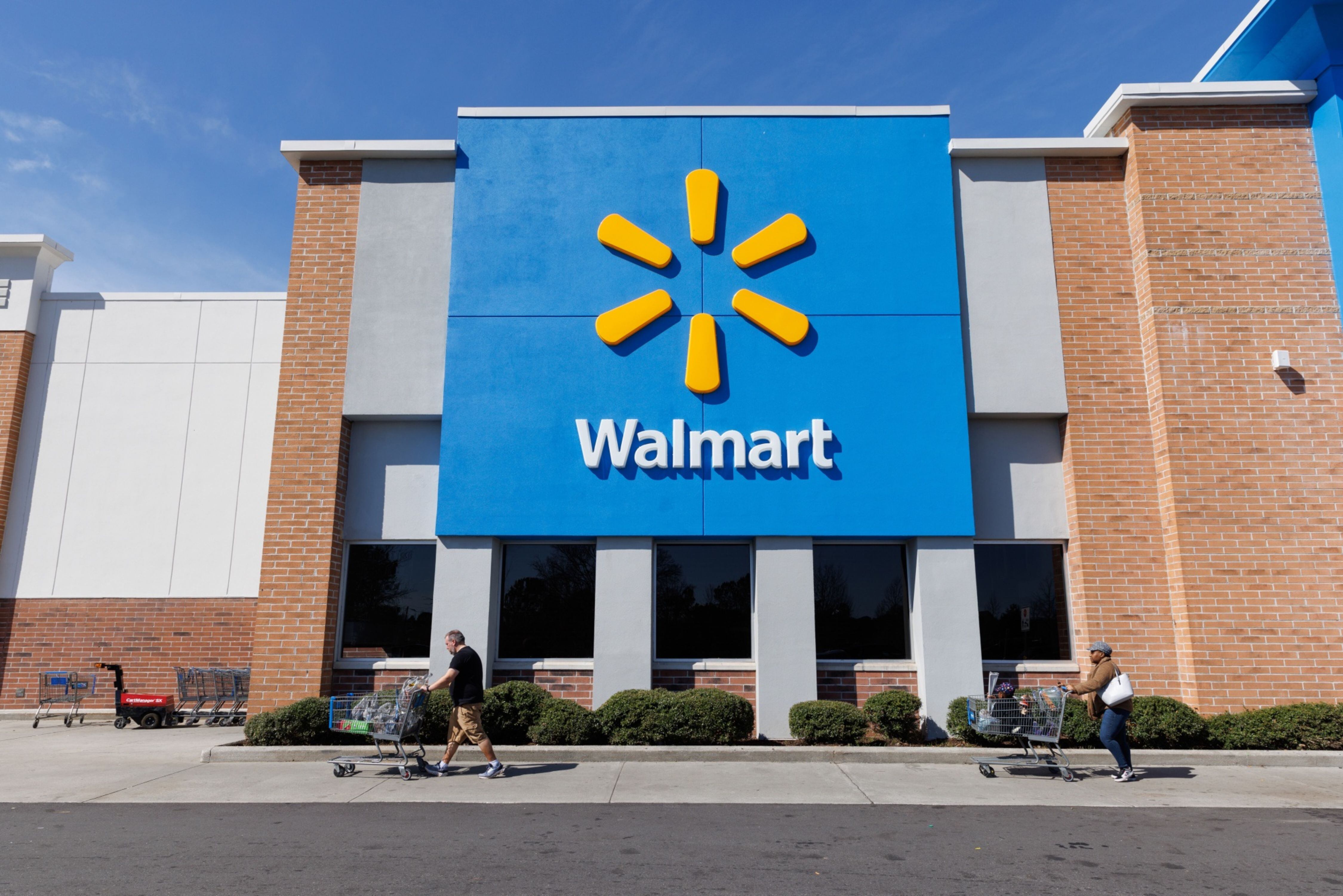 Walmart opera cadenas de grandes almacenes de descuento y clubes de almacenes (Foto: AFP)