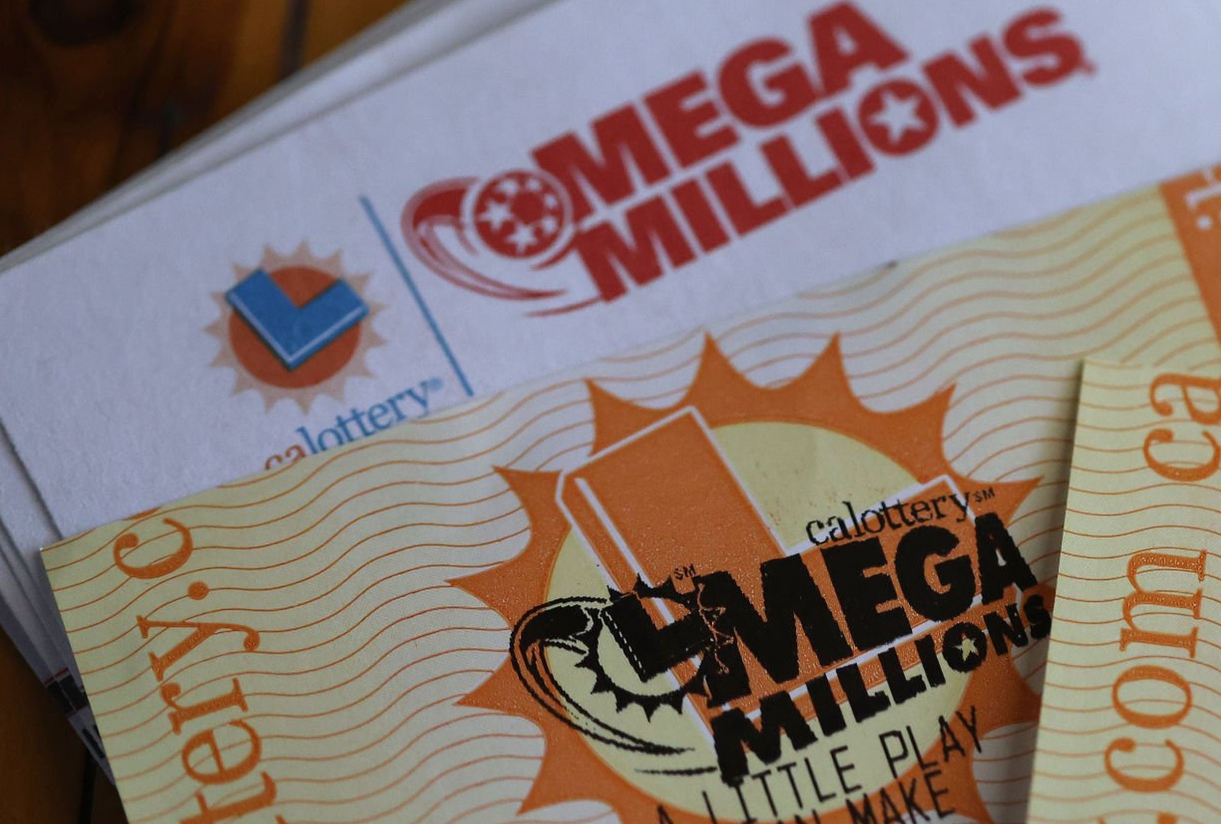 Descubre aquí en qué local de California se vendió el boleto de Mega Millions ganador de más de 300 mil dólares. (Foto: Justin Sullivan / Getty Images)