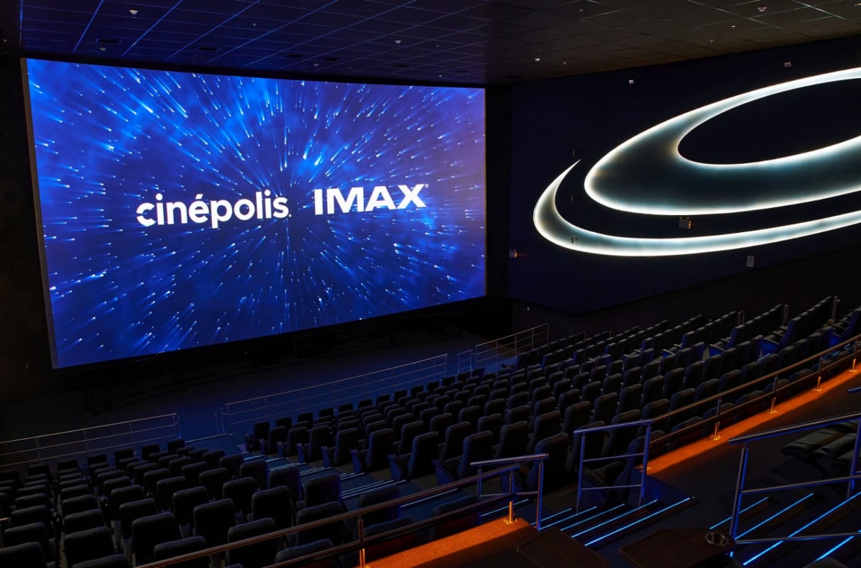 En medio de una gran expectativa se anunció la inauguración de la sala IMAX con proyección láser en Cinépolis Larcomar de Miraflores. (Foto: Instagram)