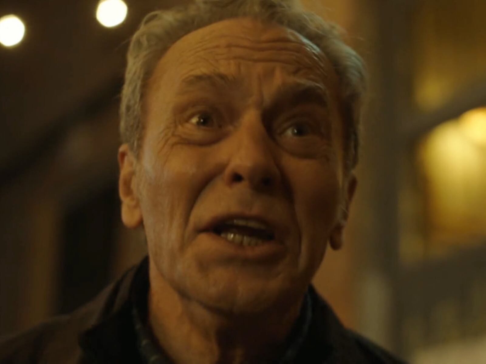 José Coronado interpretando a Tirso Abantos en el último capítulo de la temporada 3 de "Entrevías" (Foto: Mediaset)